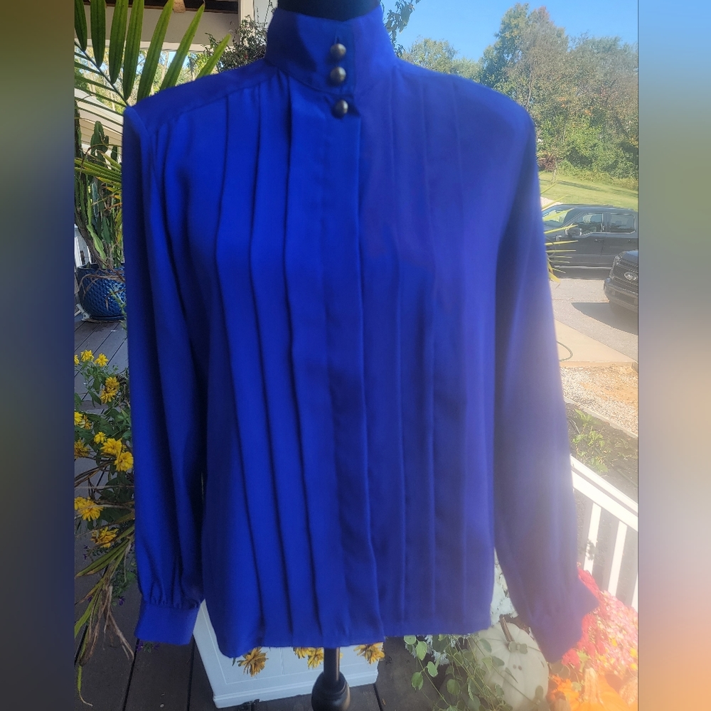 Womens Vintage Blouse
